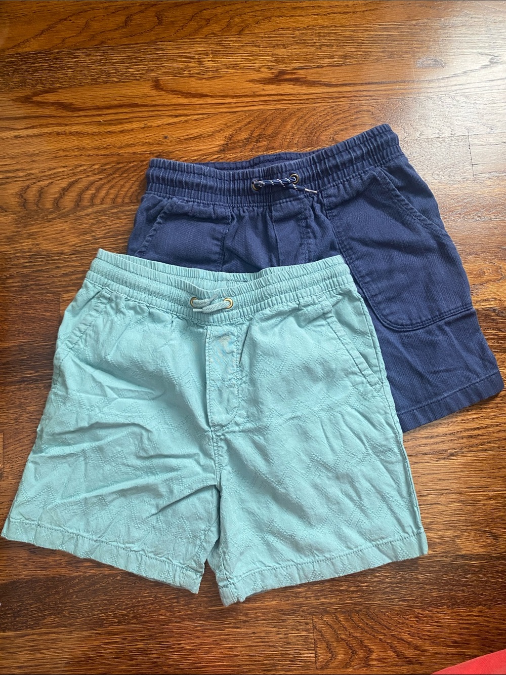 Bundle of 2 Boys Size 8 Shorts Carter’s and Oshkosh